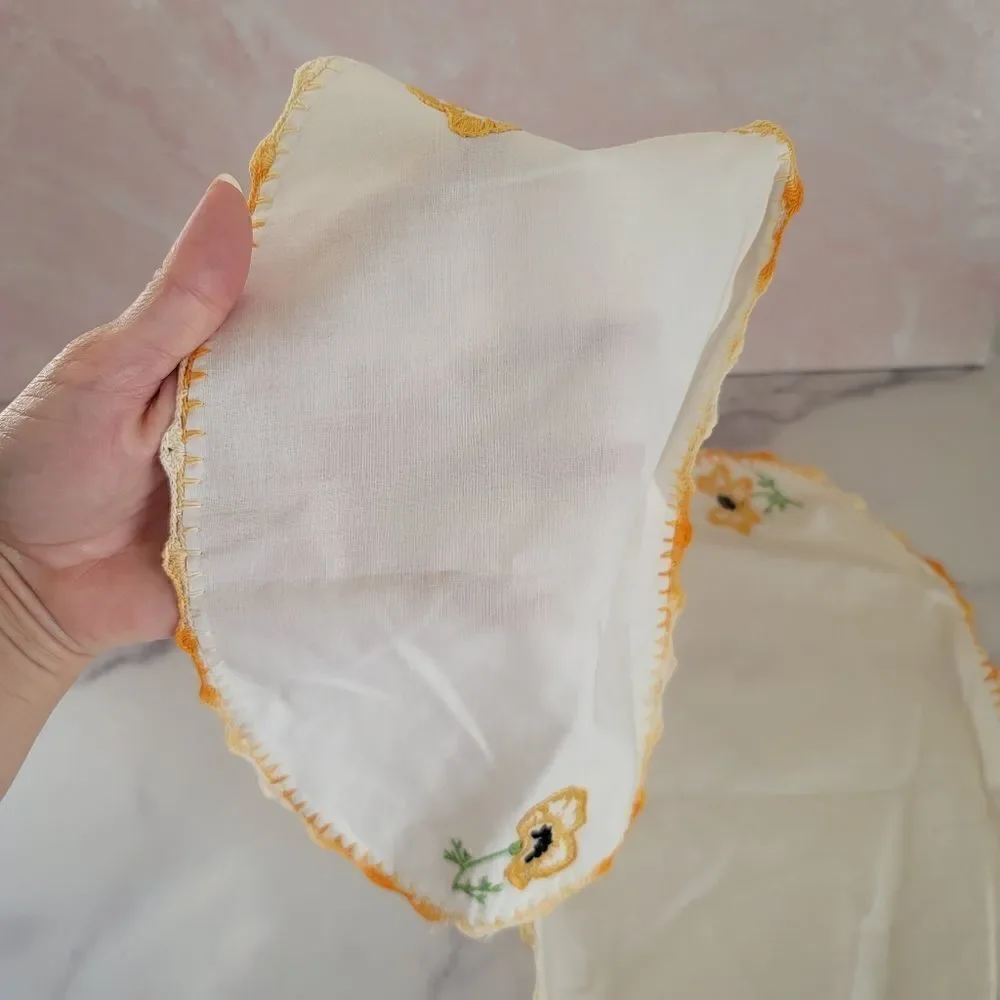 Doilies bundle of 3 oval cream orange embroidered floral poppy country grannycor